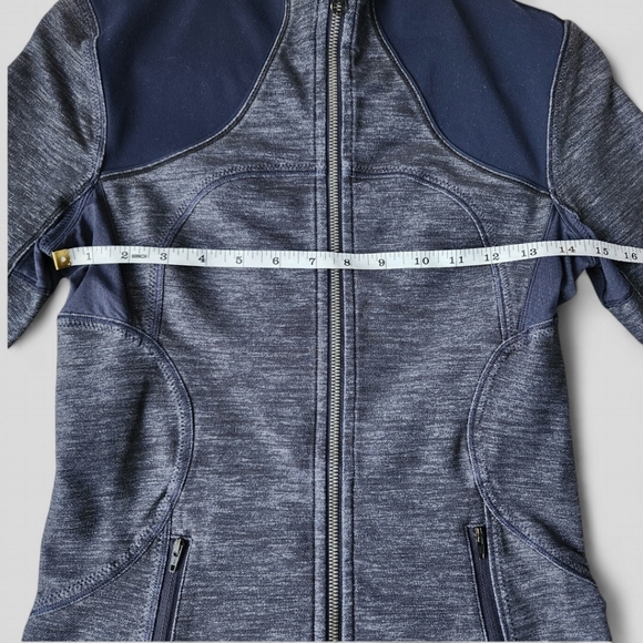 Lululemon Forme Jacket Zip-up Slub Denim Sz 6 - Picture 2 of 11